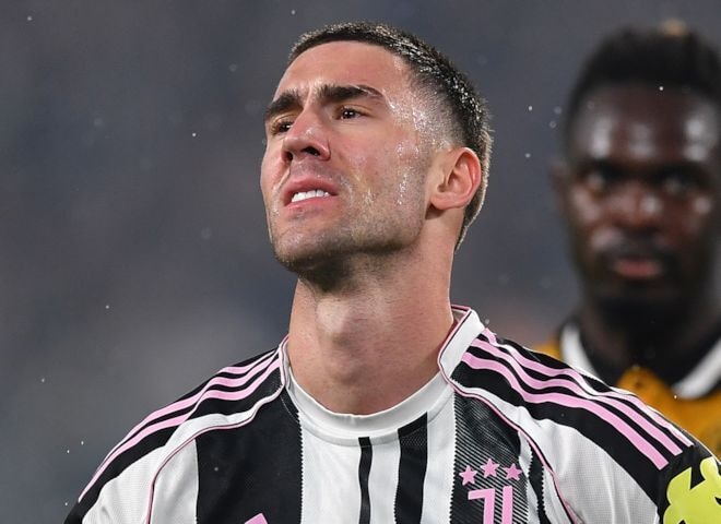 ユベントスのセルビア代表FWが左太ももの手術で長期離脱へ。復帰は3月以降か