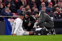 マドリーの27歳DFが無念の負傷離脱。代表復帰にアピールできず。英メディアが私見「W杯出場の望みに打撃」