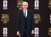 「適正数だ。75％は出られない」「U-17で驚かされた」48チーム制→W杯の質低下？ 76歳重鎮が一蹴！圧倒的V候補に挙げたのは…