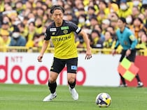 「リーグを獲るのは簡単ではない」逆転優勝にあと一歩届かず…柏MF小泉佳穂は落胆。築いたチームスタイルへの想いを語る「トレンドを変えたい気持ちと、異質だからこそ…」