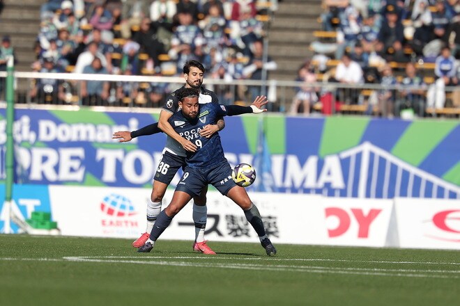 トニー・アンデルソンが起死回生の同点弾！ ホームで徳島が磐田と１－１ドローで決勝進出！【J１昇格PO準決勝】