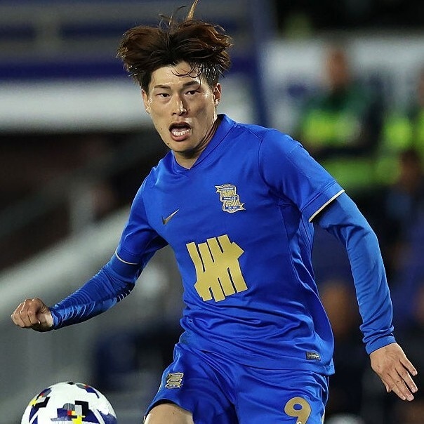 「サポーターから不満の声」欧州で85発の日本代表FWがいまだ無得点…現地ファンは我慢の限界か「忍耐は揺らぎ始めた」「急激に転落」