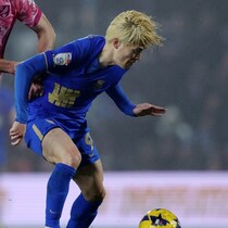 「フラストレーションの源でしかない」痛恨ミスで“初得点”ならず…沈黙続く日本代表FWに現地メディアが厳しい指摘「獲得は失敗だったとの声も…」