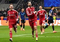 「これでファウルなら全部PK」インテル戦士が激怒するなか…リバプール指揮官の見解が興味深い。プレミアとCLの違いを語る