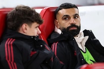 「お前が恥さらしだ」元エジプト代表がサラー断罪のリバプールOBを酷評！「ロナウドに無視され、メッシに批判されるのも当然だ」