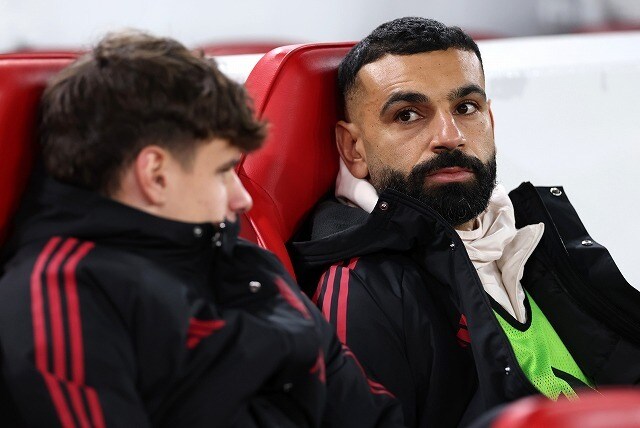 「お前が恥さらしだ」元エジプト代表がサラー断罪のリバプールOBを酷評!「ロナウドに無視され、メッシに批判されるのも当然だ」