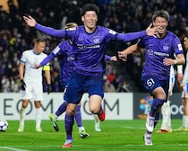 スキッベ監督のラストマッチで荒木が決勝ヘッド弾！ 広島が上海申花に１－０勝利【ACLE】