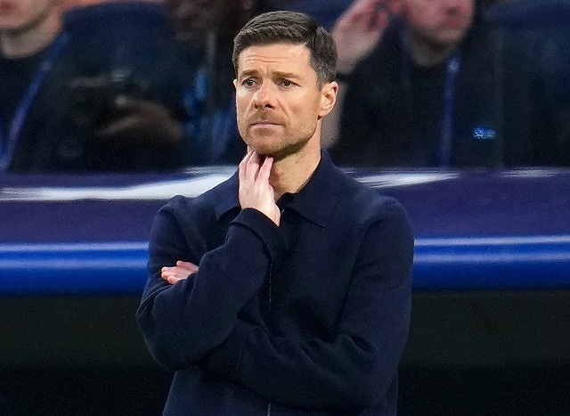 「100%支持」「監督は素晴らしい」シャビ・アロンソ解任危機→マドリー主軸が全面擁護。自らへの厳しい視線は…「これが人生だ。同情はいらない」