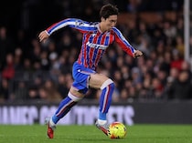 「最高の例」２年目で“覚醒”！プレミアで躍動する日本代表MFを現地識者が称賛！「今季は見事にチームに馴染んだ」「エゴや傲慢さがない」