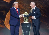 FIFA会長とトランプ大統領のための抽選会、真のW杯はラウンド16から、選手たちは延々と移動を強いられ…アルゼンチンの伝説FWが巨大化・商業化する祭典に警鐘【現地発コラム】