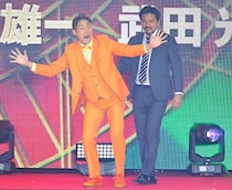 「ねぇ！びっくりしましたよ！」“もう１人のお祭り男”、盟友から強い刺激「槙野監督vs森脇監督で対戦したい。お互いずっとベンチだけを見てるかも（笑）」