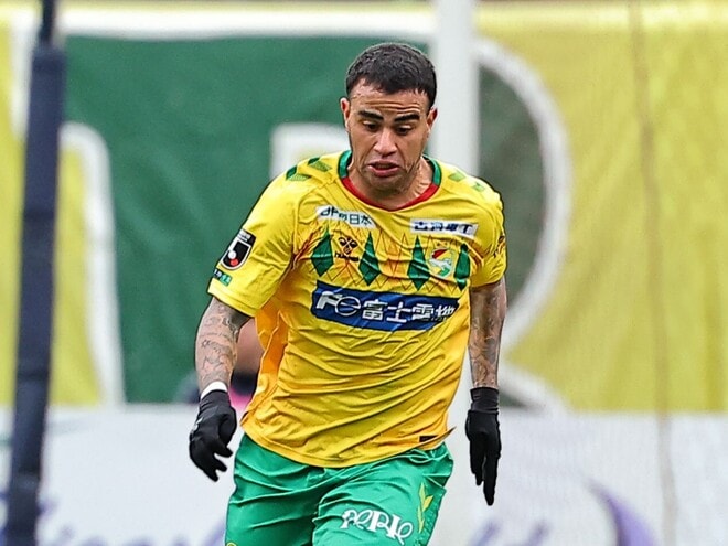 ホームの千葉がJ1昇格に前進! カルリーニョス・ジュニオの豪快ヘッド弾で先制【J1昇格PO決勝】