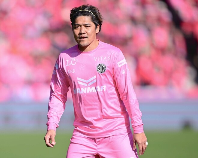 バルセロナ移住から8か月、大久保嘉人のスペイン語習得度は?「難しいっすね」と苦笑いも「超楽しいっす。東大行けたんちゃうかなと思うぐらい勉強してる」