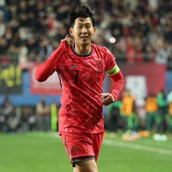 「アジア最高の可能性は依然としてホン・ミョンボ号」海外独自分析の優勝確率ランクに韓メディア驚き？「目を引いたのは日本の順位。韓国より低い22位だ」