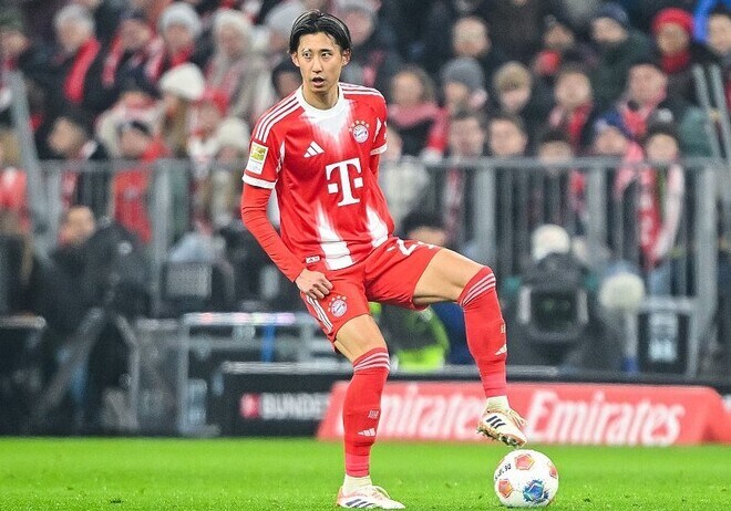 「大衝撃だ」「日本人にポジションを奪われる」独王者の日本代表DFが先発復帰→韓国代表スターが“4番手”降格の危機で韓メディアは愕然「スタメン争いはさらに…」