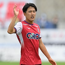 残留か、復帰か、それとも…。北中米W杯を半年後に控えて“ベストヤングプレーヤー”19歳MFが迫られる決断