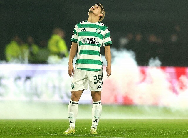 「シーズン最大のミス」「１ヤードの距離からポスト直撃」前田大然、超華麗に今季７点目ゲットの一方で痛恨の決定機逸。あまりの悔しさに思わず…