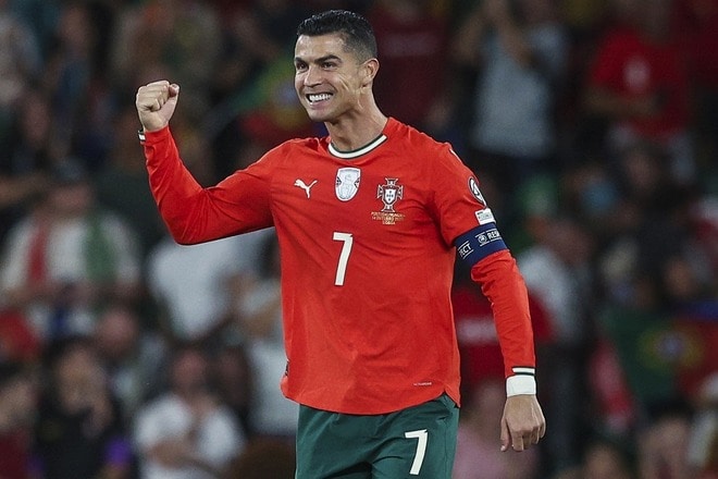 「何が起きてるんだ？」C・ロナウドが映画界に衝撃参戦！ 『ワイルド・スピード』主要キャストとの豪華集合ショットが話題「AIじゃないよね」「感動もののメンツ」