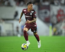 「いつかACLで会おう！」神戸34歳DFが初の海外挑戦！ 元鹿島監督が率いるタイのクラブに完全移籍「もっと見たかった」「アジアの舞台で対戦したい」の声