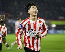 オランダで23歳日本人MFが大暴れ！「やはり別格」圧巻２G１Aに脚光「ほんとすごいよあなた」「代表に帰ってきてくれ～」