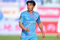 「世界にバレてまう」「敵なしだな」U-18日本代表FWがスペイン相手に強烈弾！ “２戦３発”躍動で称賛の嵐「得点能力たけぇわ」【SBS杯】