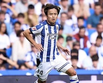 久保建英が年内最終戦で決めた！４か月ぶりの今季２点目を奪取！プロキャリア初のヘッドで先制弾→ソシエダサポーターに謝罪ポーズ