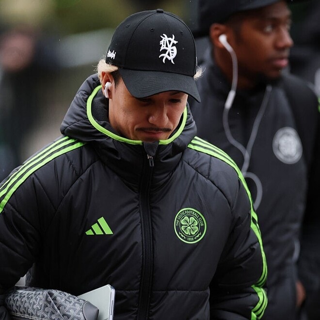 「ゴールスコアラーがいない」昨季33発の日本人エースを擁する名門をW杯2度出場の名手がバッサリ 新体制で4戦4敗の大不振「この監督は運に恵まれていない」