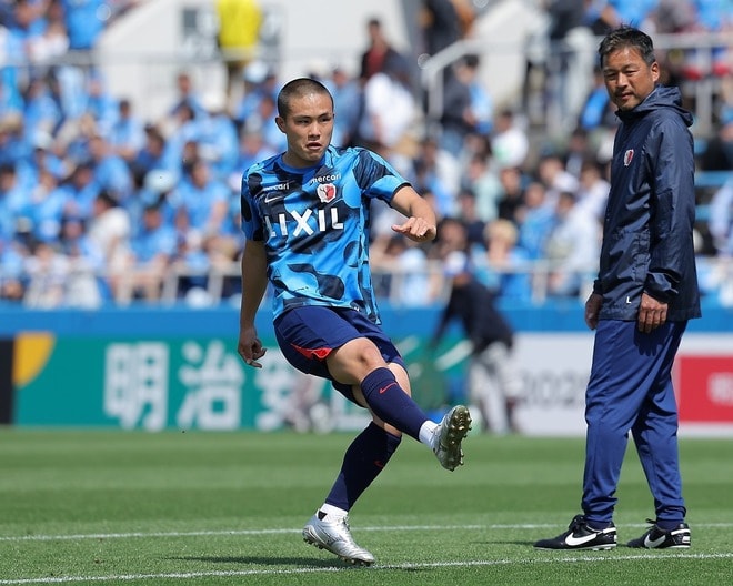 鹿島が高校２年生の逸材２人とプロ契約！「自分が点を取って勝たせたい」「試合に絡めるようがんばっていきます」