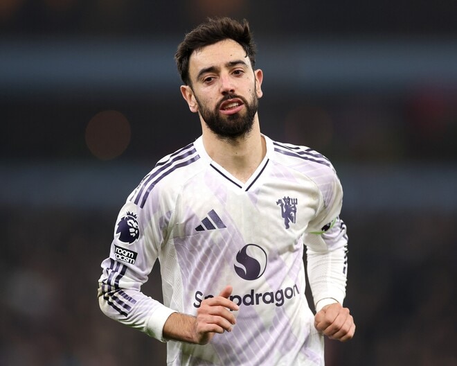 「大変なことだ」タフネスが売りのマンU大黒柱が数試合の離脱か。同僚も驚き「彼が交代するなんて」