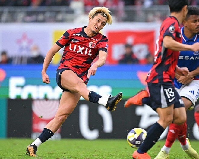 Jアウォーズとの違いは？ 日本プロサッカー選手会のJ１ベストイレブン決定！ 鹿島から最多４名選出