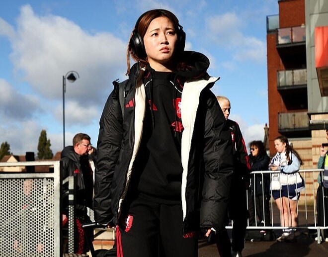 「鬼可愛い」「姉妹みたい」なでしこ清水梨紗、人気タレントとの“Xmas2ショット”にSNS歓喜!「なんか全体的に尊い」