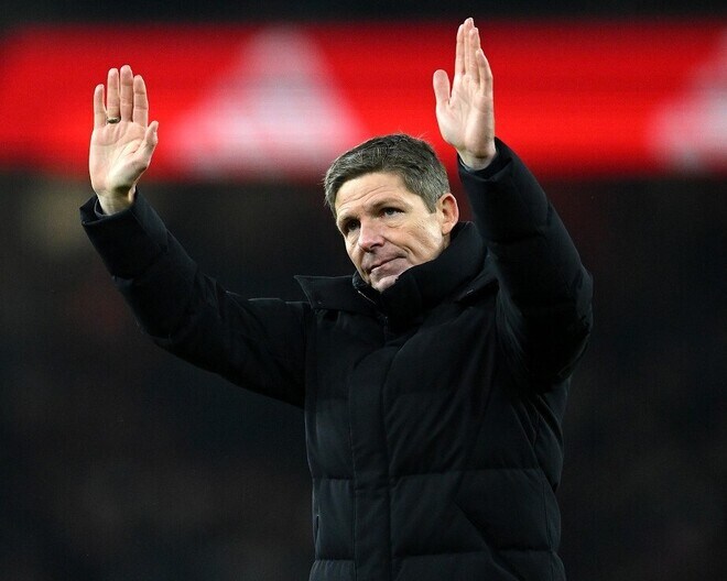 パレスの51歳指揮官は今季限りで退任か。ロマーノ記者が注目投稿「新契約を結ばない意向であることが判明」