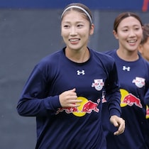 「メチャメチャ可愛い！」WEリーガー仲田歩夢が初公開した“髪ばっさりの激変ぶり”に反響続々！「100点満点」「K-POPアイドルのオフショかと」