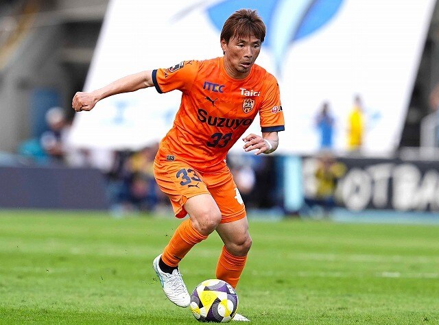 乾貴士の新天地は神戸に決定！37歳、地元関西で新たな挑戦「一つでも多くのタイトルをもたらすことが僕の使命」