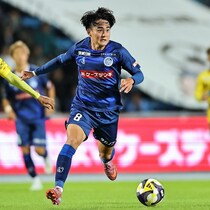 “自分がやるしかない”という自覚。劇的な成長曲線を描いた齋藤俊輔。同名のレジェンドに「少しでも近づけるようにやっていきたい」