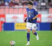 「メディカルチェックに合格」26歳の日本代表DFがドイツ１部に電撃移籍へ！「契約書に署名するだけ」と現地報道