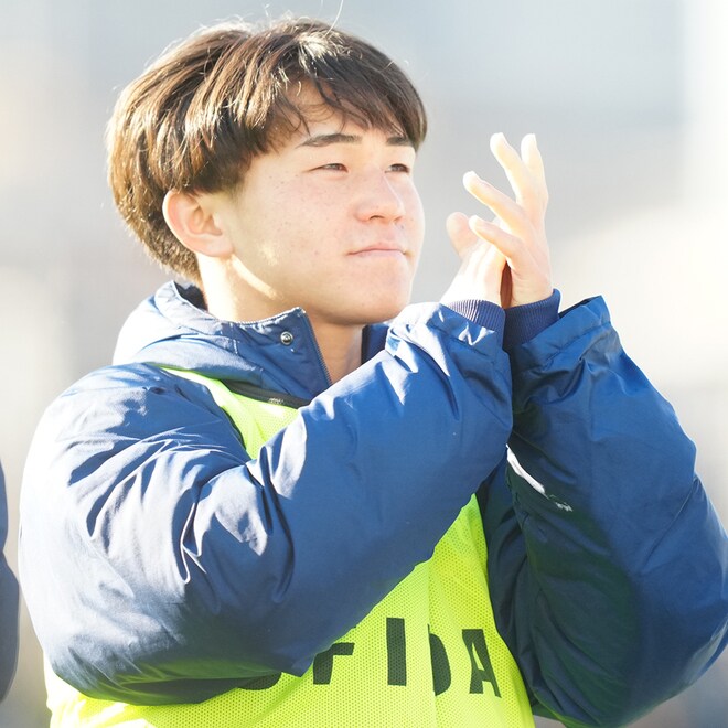 「ゴール→ロンダートバク転!」選手権１回戦で生まれた“規格外パフォーマンス”。聖和学園MF小杉唯斗が語った原点【高校サッカー】