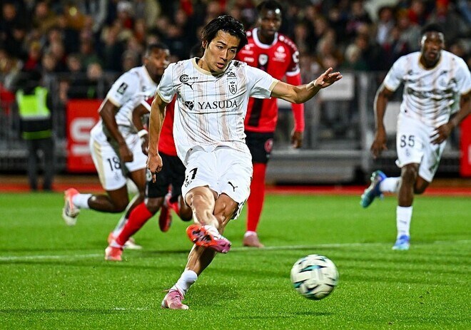 「驚くべき動きだ」トルコ強豪が日本代表アタッカーの“二枚獲り”に本腰と現地報道！「監督は両選手の獲得を承認した」