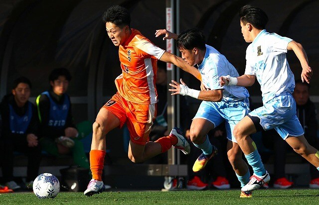 頭の片隅にソン・フンミン、アグエロ、ベンゼマ――特長満載！29年ぶりに戻ってきた名門のパワフルエースに注目だ【選手権】