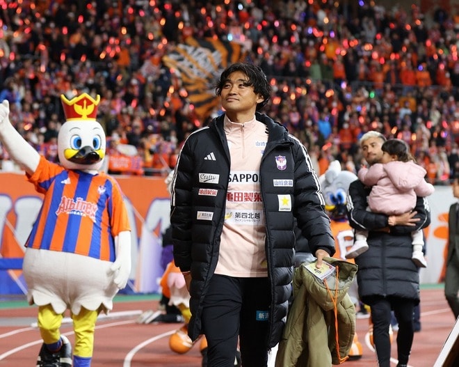 いつまでもアルビを想っている――40歳DFがJ３クラブへ完全移籍「新潟での出会い、出来事は私と私の家族の一生の宝物」