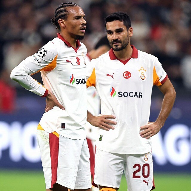 堂安律にしてやられ…両親の母国トルコで再出発のギュンドアン、1-5逆転負けを語る「最初の失点をした時、少し決定的な瞬間だと感じた」【CL】