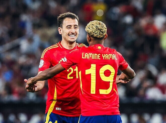 ５戦で４G４A！久保同僚FWがスペイン代表の“新９番”に定着。一方で主将がポジションを失った…【現地発】