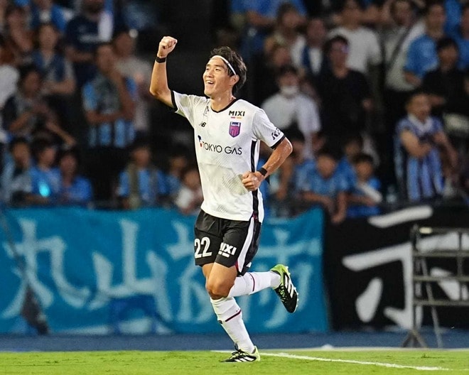 【J1第30節】名古屋に敗れた湘南は4連敗&14戦未勝利。東京Vは4発快勝、C大阪対柏はドロー決着