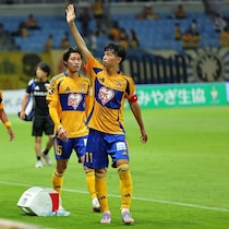 決めてこい――ベガルタ主将が指揮官の期待に応える決勝弾。守備でも奮闘「100％でプレーすれば、みんなついてきてくれる」