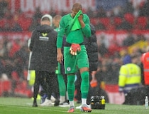 「今日の責任は僕。みんな本当にごめん」マンU戦で即退場のチェルシーGKが謝罪。指揮官は「３分で失点の方がマシ」と苦言