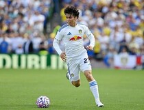 引く手あまたの27歳日本人、今夏に欧州名門に移籍する可能性もあった！今季に降格ならプレミア＆ブンデスクラブ加入も？「彼の将来が再び注目される」