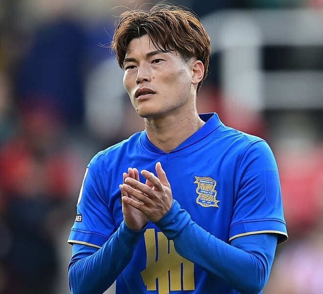 「英雄がまだ無得点」「不満の声が上がった」スコットランドで85発の日本人FW、イングランド２部で６戦不発に現地驚き「スタートは期待外れ」