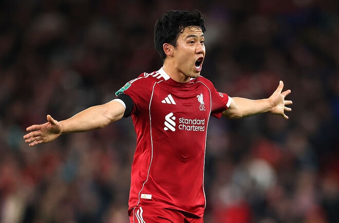 「忘れ難い瞬間」「奇妙なミス」初先発で失点関与の遠藤航に現地メディアは厳しい評価。一方で賛辞も「試合の流れを掴み続けた」「良いオプションになる」