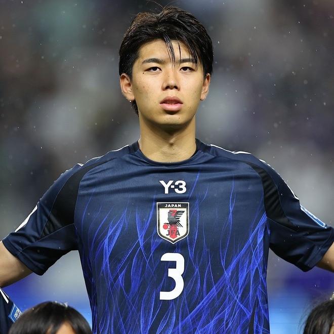 「デビューも近い」「ダンソと組んでる」ついに合流! 21歳日本人がトッテナム全体練習で“堂々プレー”にファン大興奮「いい縦パス刺してるじゃん!」