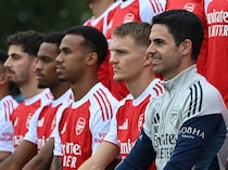 「驚異的な層の厚さが…」プレミア強豪が30歳FWを放出→日本代表アタッカーの獲得を画策か。地元メディアが予測「後釜となる可能性がある」